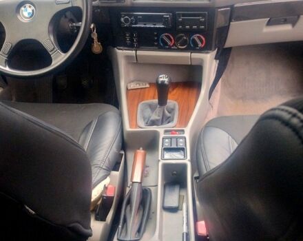 Чорний БМВ 5 Серія, об'ємом двигуна 2.5 л та пробігом 300 тис. км за 1180 $, фото 2 на Automoto.ua