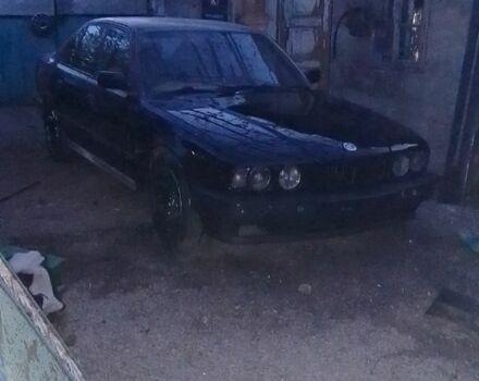 Чорний БМВ 5 Серія, об'ємом двигуна 2.5 л та пробігом 300 тис. км за 1300 $, фото 3 на Automoto.ua