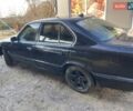 Черный БМВ 5 Серия, объемом двигателя 2 л и пробегом 300 тыс. км за 2100 $, фото 1 на Automoto.ua