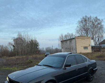 Черный БМВ 5 Серия, объемом двигателя 2.5 л и пробегом 400 тыс. км за 2400 $, фото 1 на Automoto.ua