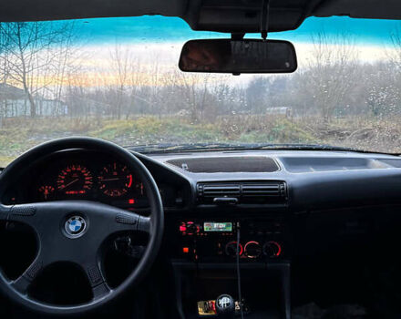 Черный БМВ 5 Серия, объемом двигателя 2.5 л и пробегом 400 тыс. км за 2400 $, фото 12 на Automoto.ua