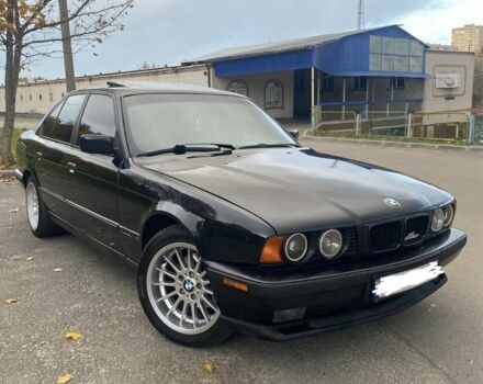 Чорний БМВ 5 Серія, об'ємом двигуна 4 л та пробігом 400 тис. км за 8380 $, фото 1 на Automoto.ua