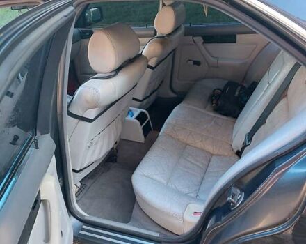 Чорний БМВ 5 Серія, об'ємом двигуна 2.5 л та пробігом 300 тис. км за 3500 $, фото 5 на Automoto.ua