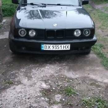 Чорний БМВ 5 Серія, об'ємом двигуна 2 л та пробігом 250 тис. км за 2600 $, фото 1 на Automoto.ua
