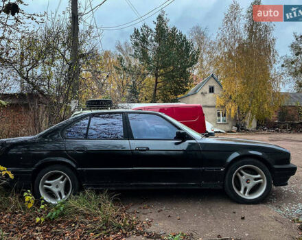 Черный БМВ 5 Серия, объемом двигателя 3 л и пробегом 380 тыс. км за 2000 $, фото 4 на Automoto.ua