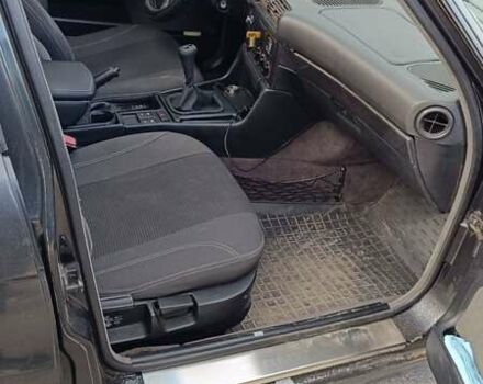 Чорний БМВ 5 Серія, об'ємом двигуна 1.8 л та пробігом 384 тис. км за 2500 $, фото 10 на Automoto.ua