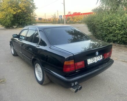 Черный БМВ 5 Серия, объемом двигателя 2 л и пробегом 400 тыс. км за 2500 $, фото 3 на Automoto.ua