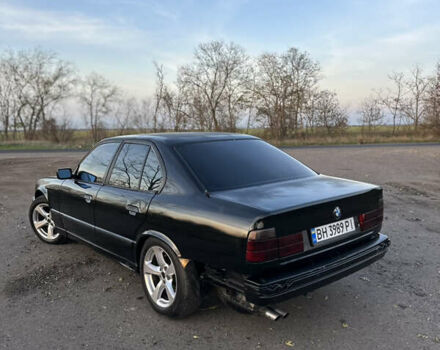 Чорний БМВ 5 Серія, об'ємом двигуна 2.49 л та пробігом 300 тис. км за 2450 $, фото 2 на Automoto.ua