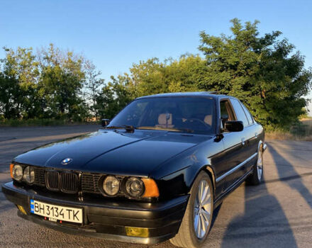 Черный БМВ 5 Серия, объемом двигателя 2.5 л и пробегом 356 тыс. км за 3300 $, фото 1 на Automoto.ua