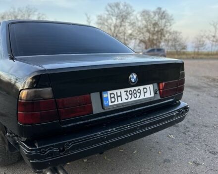 Черный БМВ 5 Серия, объемом двигателя 2.5 л и пробегом 300 тыс. км за 2450 $, фото 4 на Automoto.ua