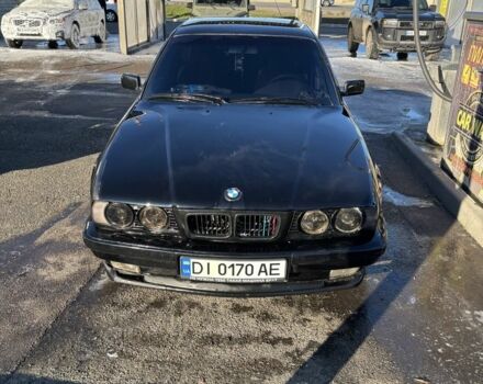 Чорний БМВ 5 Серія, об'ємом двигуна 2 л та пробігом 300 тис. км за 3500 $, фото 1 на Automoto.ua