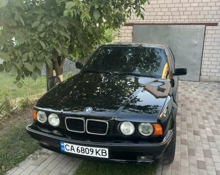 Черный БМВ 5 Серия, объемом двигателя 1.8 л и пробегом 400 тыс. км за 3000 $, фото 2 на Automoto.ua