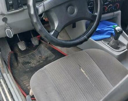 Черный БМВ 5 Серия, объемом двигателя 2.5 л и пробегом 400 тыс. км за 2900 $, фото 8 на Automoto.ua