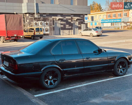 Черный БМВ 5 Серия, объемом двигателя 2 л и пробегом 350 тыс. км за 3450 $, фото 5 на Automoto.ua