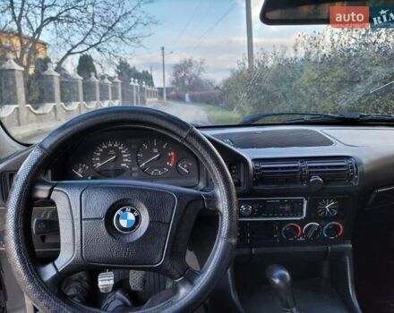 Чорний БМВ 5 Серія, об'ємом двигуна 2.5 л та пробігом 300 тис. км за 2200 $, фото 1 на Automoto.ua