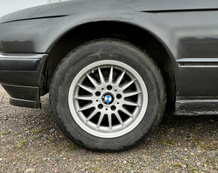 Чорний БМВ 5 Серія, об'ємом двигуна 2.5 л та пробігом 250 тис. км за 2700 $, фото 8 на Automoto.ua