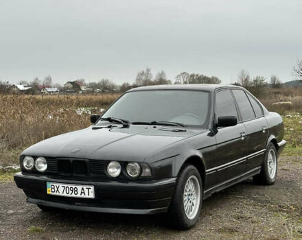 Чорний БМВ 5 Серія, об'ємом двигуна 2.5 л та пробігом 250 тис. км за 2700 $, фото 1 на Automoto.ua