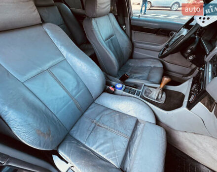 Черный БМВ 5 Серия, объемом двигателя 2 л и пробегом 350 тыс. км за 3450 $, фото 10 на Automoto.ua