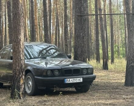 Черный БМВ 5 Серия, объемом двигателя 2 л и пробегом 500 тыс. км за 2000 $, фото 1 на Automoto.ua