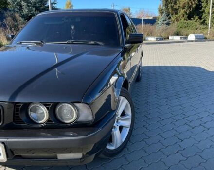 Черный БМВ 5 Серия, объемом двигателя 2 л и пробегом 400 тыс. км за 4499 $, фото 4 на Automoto.ua