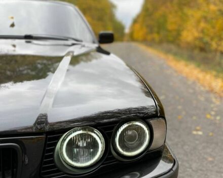 Черный БМВ 5 Серия, объемом двигателя 2 л и пробегом 400 тыс. км за 4499 $, фото 3 на Automoto.ua