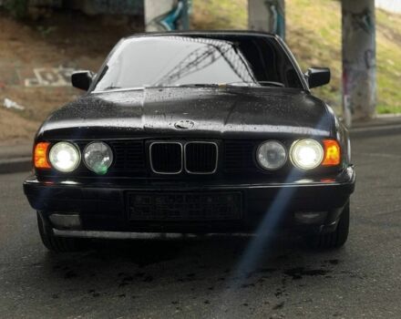 Чорний БМВ 5 Серія, об'ємом двигуна 2 л та пробігом 250 тис. км за 2000 $, фото 3 на Automoto.ua