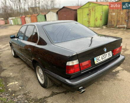 Черный БМВ 5 Серия, объемом двигателя 2 л и пробегом 349 тыс. км за 3000 $, фото 6 на Automoto.ua