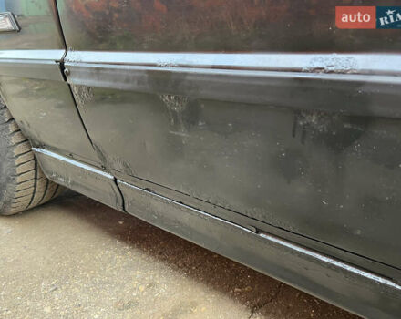 Черный БМВ 5 Серия, объемом двигателя 2 л и пробегом 349 тыс. км за 3000 $, фото 16 на Automoto.ua