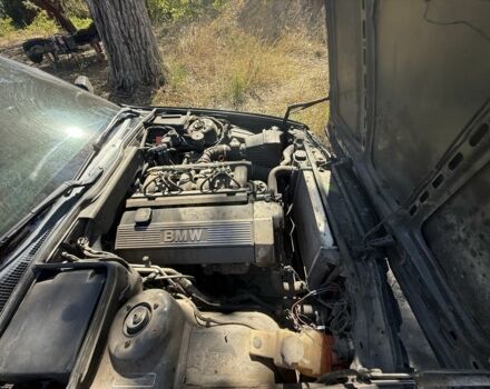 Черный БМВ 5 Серия, объемом двигателя 2 л и пробегом 500 тыс. км за 2000 $, фото 5 на Automoto.ua