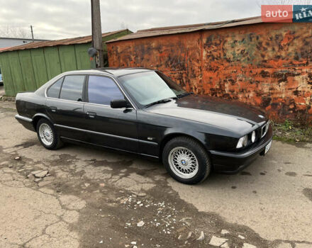 Черный БМВ 5 Серия, объемом двигателя 2 л и пробегом 349 тыс. км за 3000 $, фото 9 на Automoto.ua