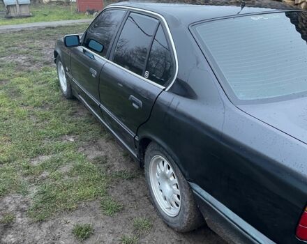 Чорний БМВ 5 Серія, об'ємом двигуна 2 л та пробігом 300 тис. км за 1400 $, фото 10 на Automoto.ua