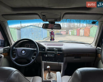 Черный БМВ 5 Серия, объемом двигателя 2 л и пробегом 349 тыс. км за 3000 $, фото 32 на Automoto.ua