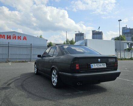 Черный БМВ 5 Серия, объемом двигателя 3 л и пробегом 360 тыс. км за 3400 $, фото 3 на Automoto.ua