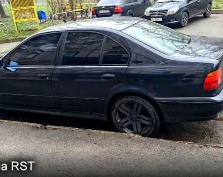 Черный БМВ 5 Серия, объемом двигателя 2.8 л и пробегом 0 тыс. км за 4500 $, фото 5 на Automoto.ua