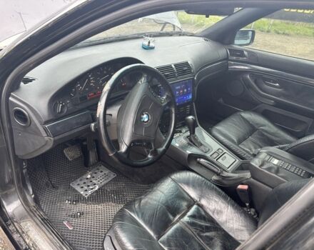 Чорний БМВ 5 Серія, об'ємом двигуна 2.8 л та пробігом 303 тис. км за 4400 $, фото 8 на Automoto.ua
