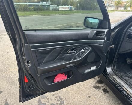 Чорний БМВ 5 Серія, об'ємом двигуна 2.8 л та пробігом 303 тис. км за 4400 $, фото 12 на Automoto.ua