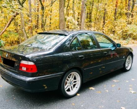 Черный БМВ 5 Серия, объемом двигателя 4.4 л и пробегом 400 тыс. км за 13000 $, фото 4 на Automoto.ua