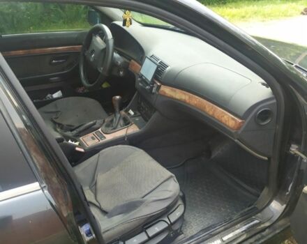 Черный БМВ 5 Серия, объемом двигателя 2.5 л и пробегом 150 тыс. км за 3200 $, фото 4 на Automoto.ua