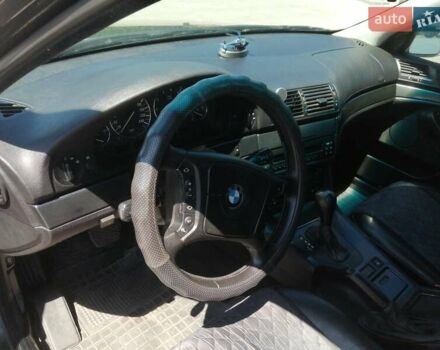 Черный БМВ 5 Серия, объемом двигателя 3.5 л и пробегом 262 тыс. км за 4000 $, фото 8 на Automoto.ua