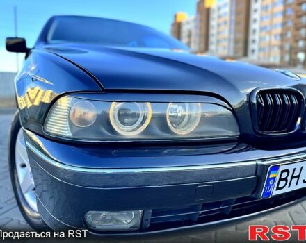 Черный БМВ 5 Серия, объемом двигателя 2.8 л и пробегом 254 тыс. км за 4400 $, фото 2 на Automoto.ua