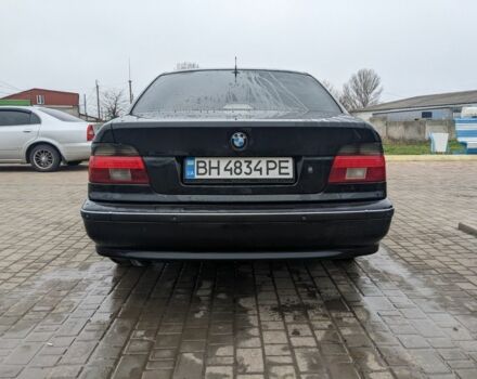 Черный БМВ 5 Серия, объемом двигателя 3.5 л и пробегом 267 тыс. км за 4000 $, фото 6 на Automoto.ua
