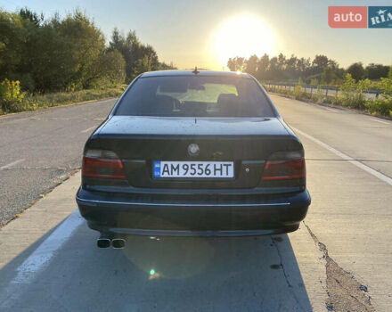 Черный БМВ 5 Серия, объемом двигателя 2 л и пробегом 269 тыс. км за 3299 $, фото 3 на Automoto.ua
