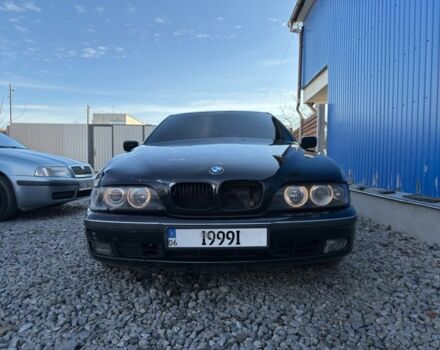 Черный БМВ 5 Серия, объемом двигателя 2.5 л и пробегом 300 тыс. км за 2900 $, фото 1 на Automoto.ua