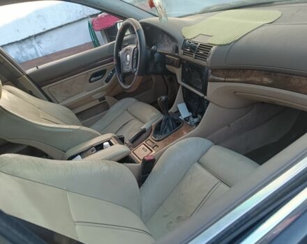 Черный БМВ 5 Серия, объемом двигателя 2 л и пробегом 200 тыс. км за 1900 $, фото 5 на Automoto.ua