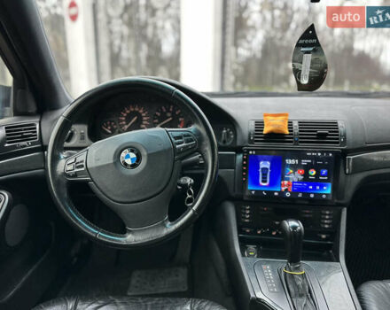 Черный БМВ 5 Серия, объемом двигателя 2.79 л и пробегом 303 тыс. км за 3999 $, фото 17 на Automoto.ua