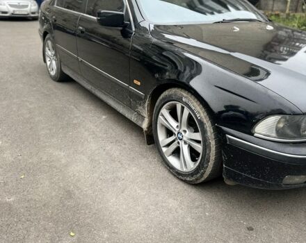 Черный БМВ 5 Серия, объемом двигателя 2.8 л и пробегом 433 тыс. км за 5999 $, фото 3 на Automoto.ua