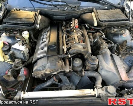 Черный БМВ 5 Серия, объемом двигателя 2.8 л и пробегом 600 тыс. км за 3200 $, фото 10 на Automoto.ua