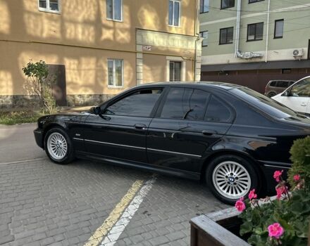 Черный БМВ 5 Серия, объемом двигателя 2.5 л и пробегом 300 тыс. км за 4999 $, фото 7 на Automoto.ua