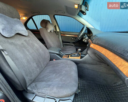 Черный БМВ 5 Серия, объемом двигателя 2.5 л и пробегом 300 тыс. км за 2900 $, фото 15 на Automoto.ua