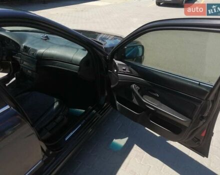 Черный БМВ 5 Серия, объемом двигателя 3.5 л и пробегом 262 тыс. км за 4000 $, фото 3 на Automoto.ua